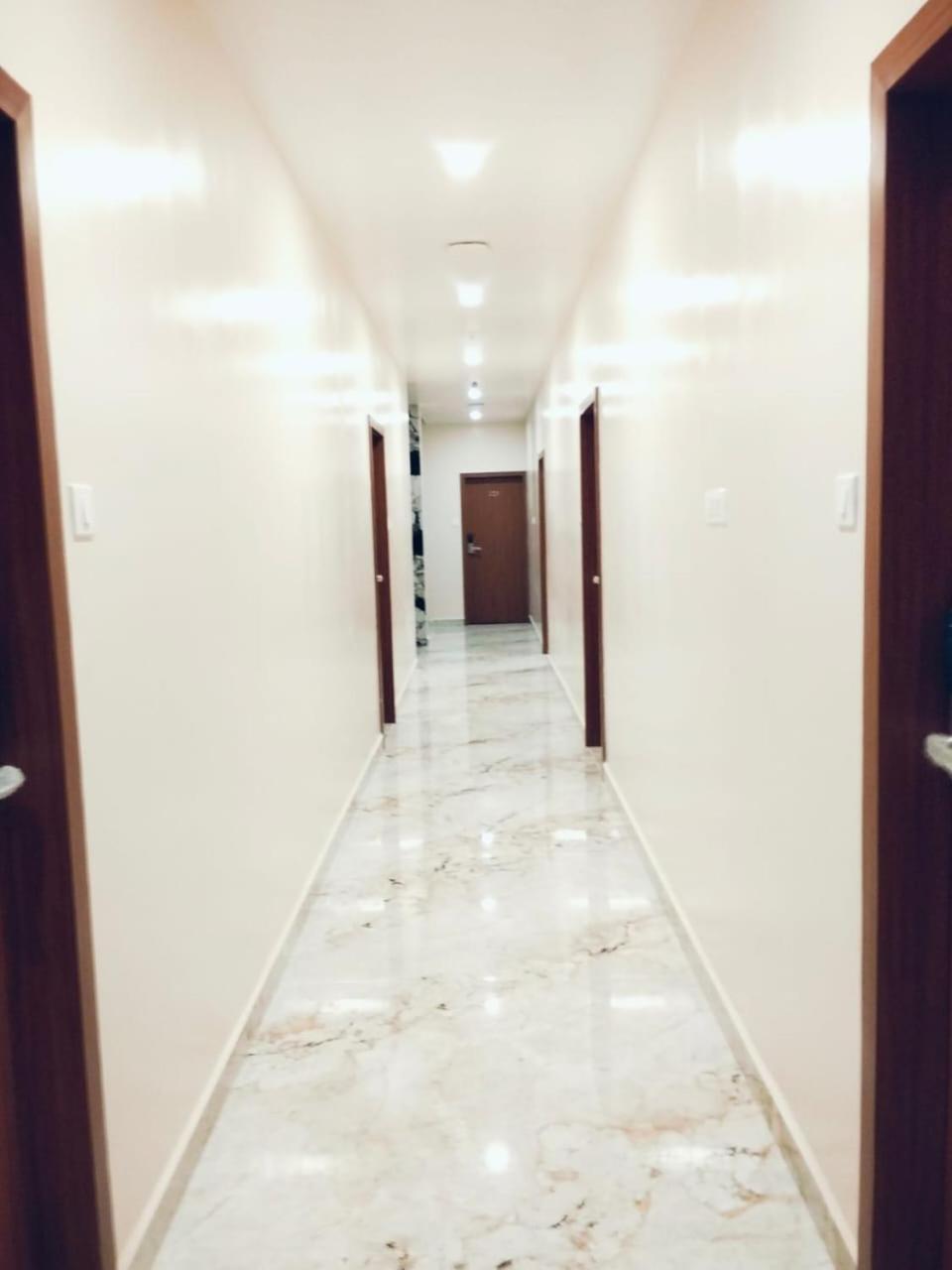 Uj Pallazzio - Business Class Luxury Hotel Tiruvannamalai Exterior photo